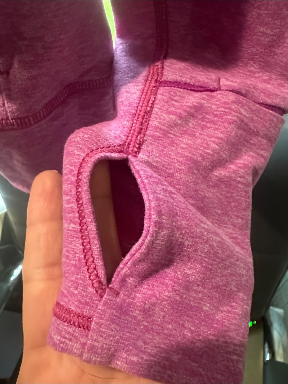 lululemon athletica Long-Sleeve Active Top size 4 - Picture 8 of 9